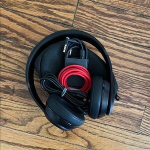 Black Beats Wireless Headphones with Accessories
